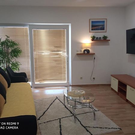 Apartmani Andelo, Tommy, Leon Бибинье Экстерьер фото