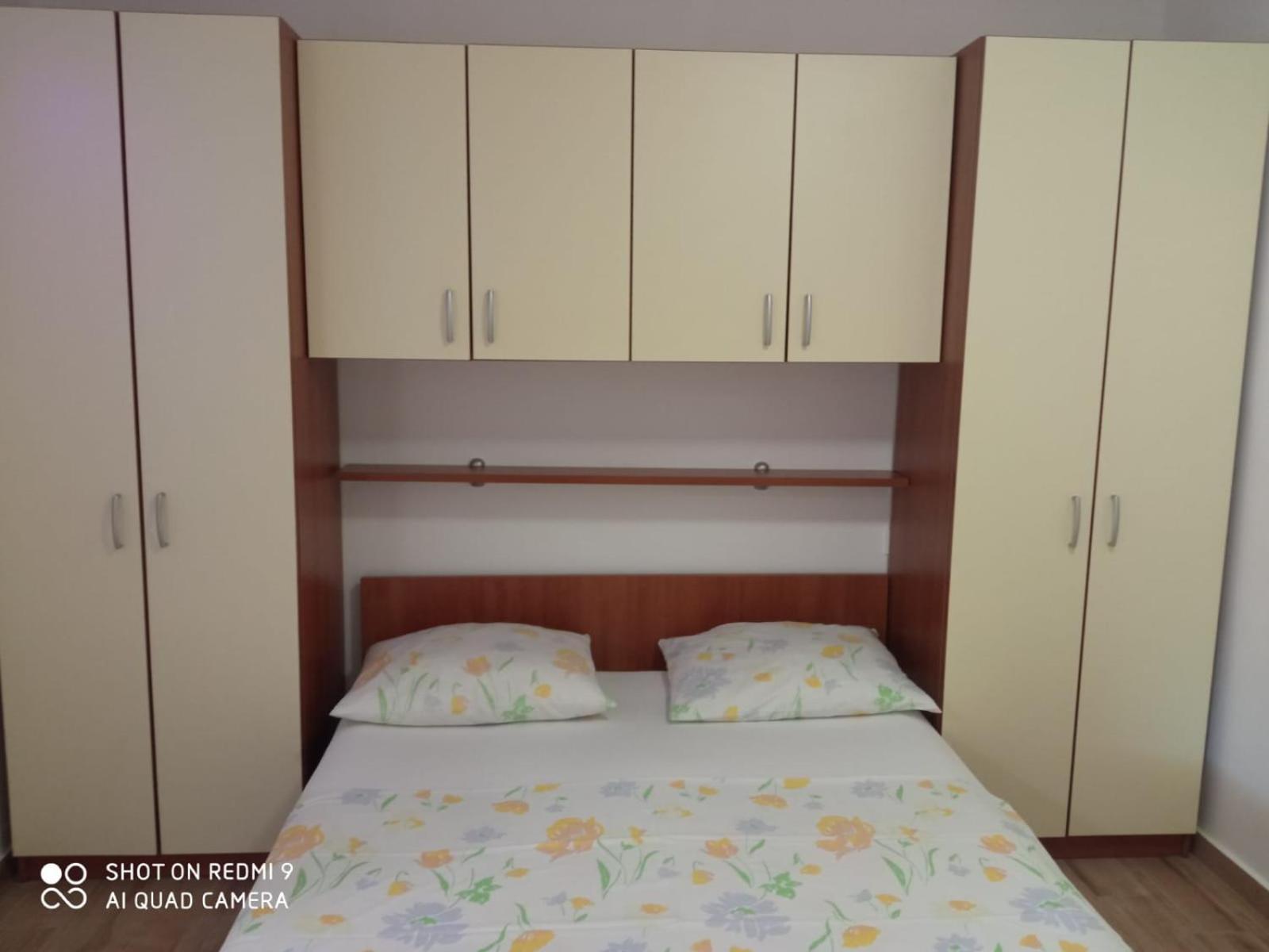 Apartmani Andelo, Tommy, Leon Бибинье Экстерьер фото