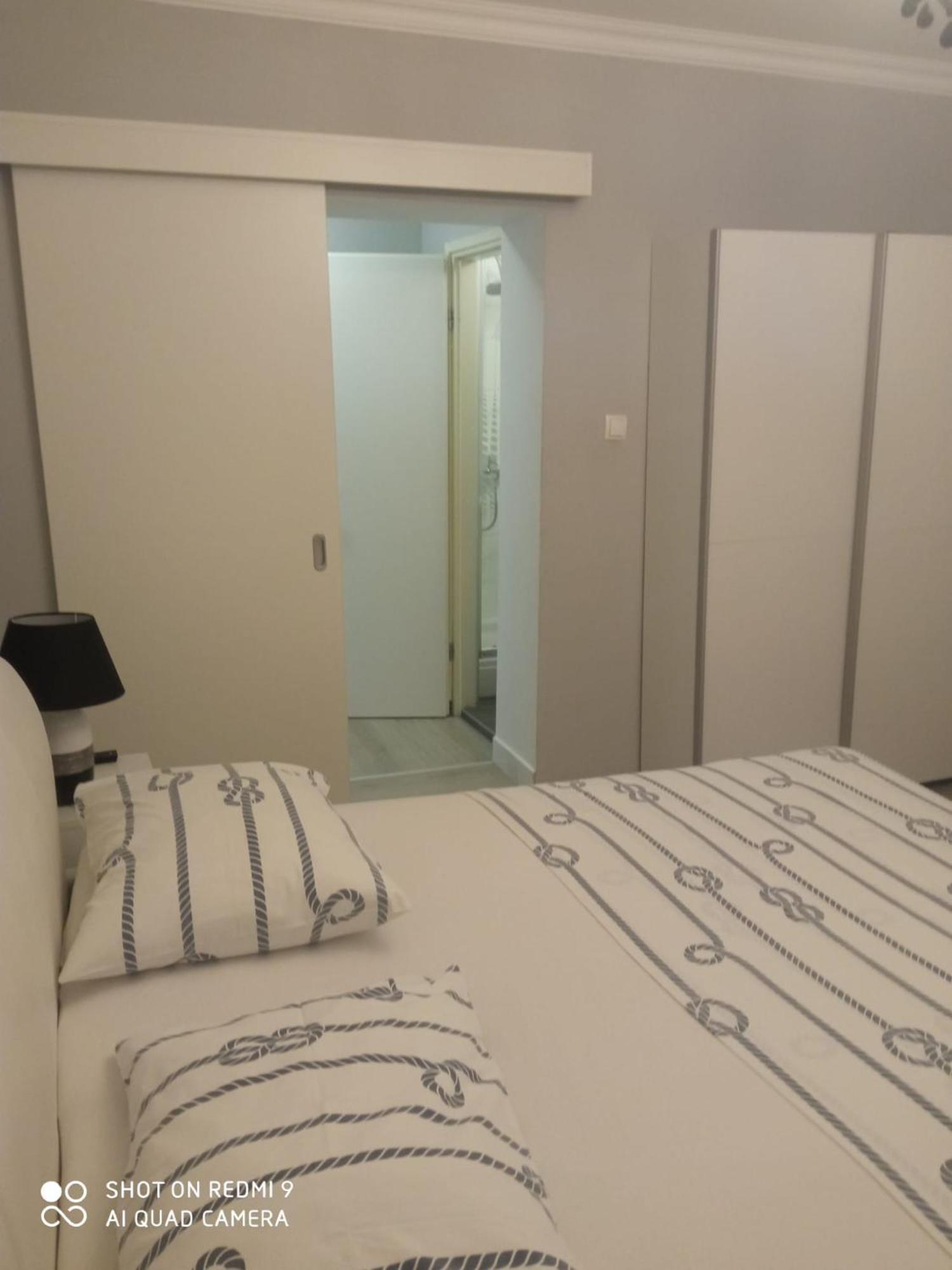 Apartmani Andelo, Tommy, Leon Бибинье Экстерьер фото