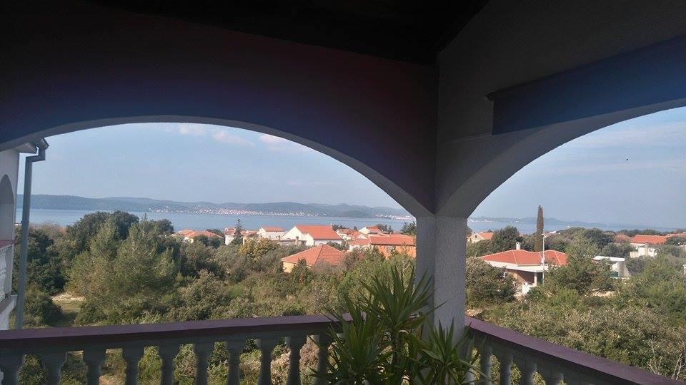 Apartmani Andelo, Tommy, Leon Бибинье Экстерьер фото